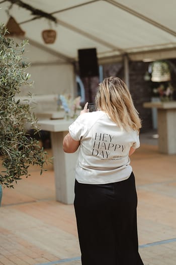 Weddingplanner Team von Hey Happy Day bei der Vor-Ort-Arbeit während eines Events