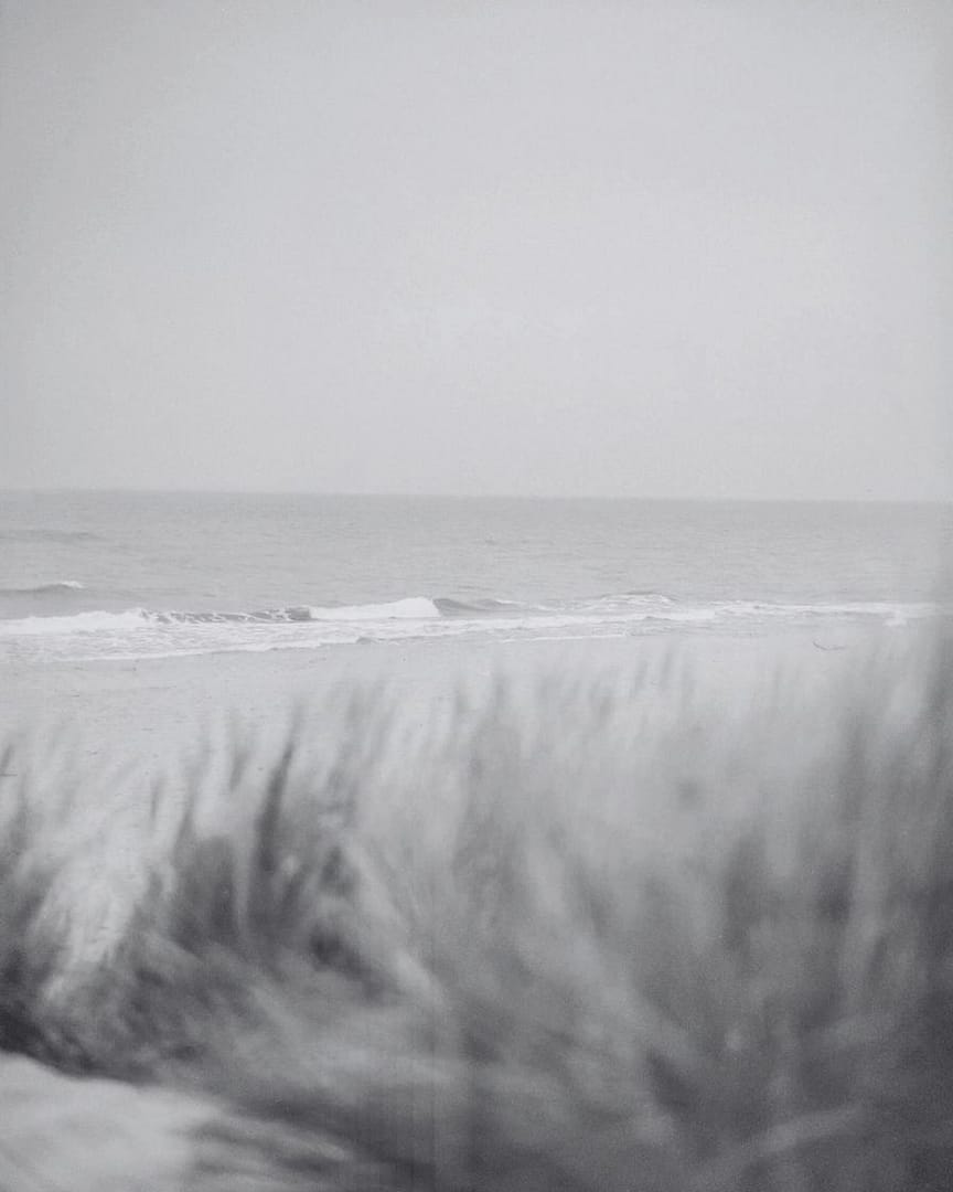 Ruhige Meereslandschaft – Weite, Klarheit und emotionale Ruhe als Teil unserer Arbeitsweise als Weddingplanner